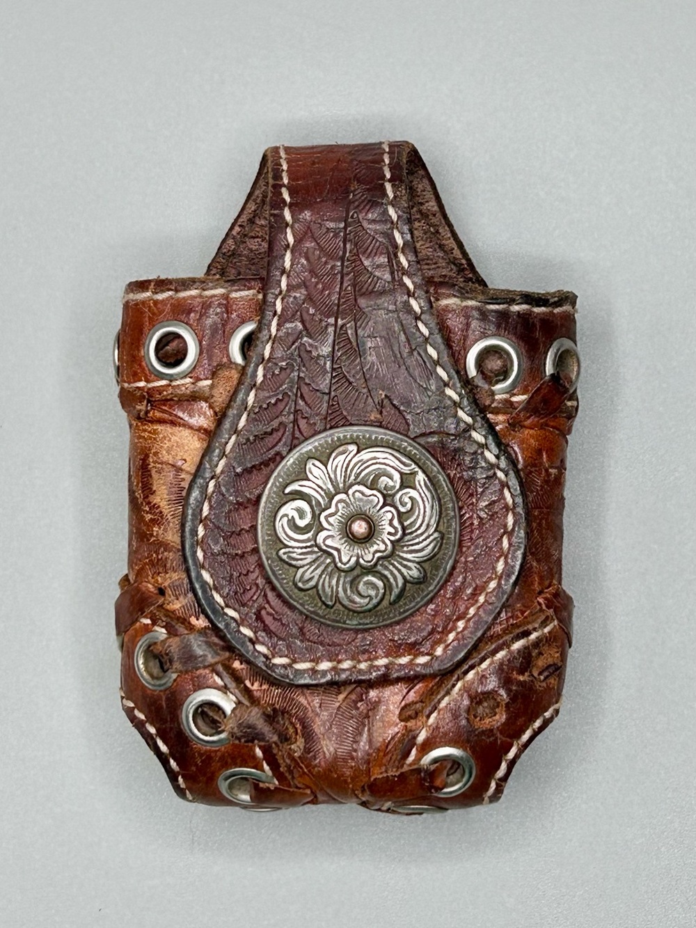 American West - Vintage - Leather Western Belt Pouch with Floral Concho